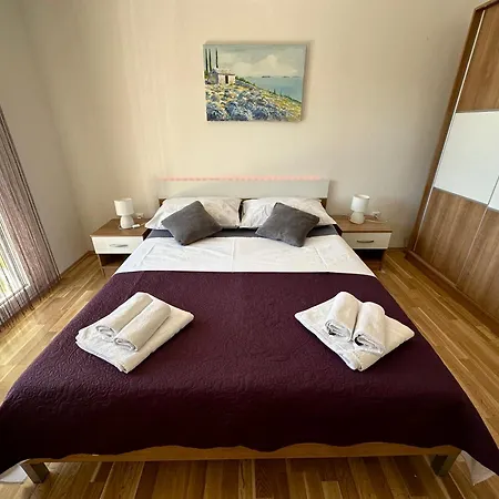Apartman Braco Trogir