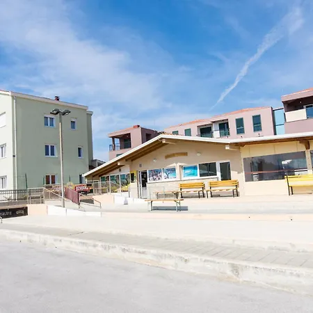 Braco Apartment