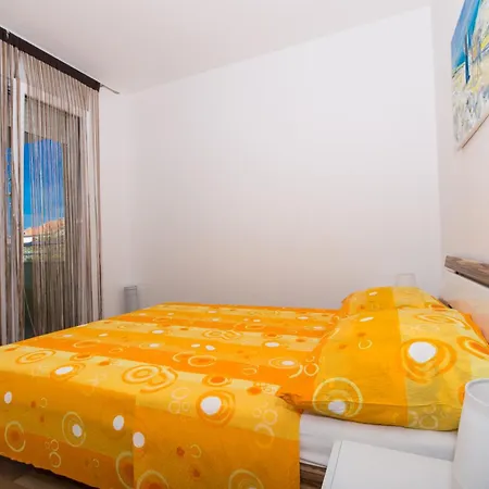 Braco Apartment *