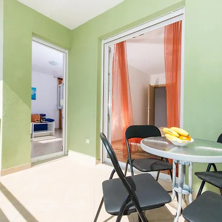Braco Apartment