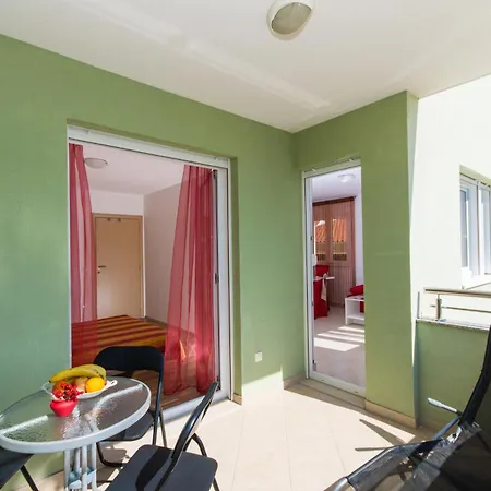 Braco Apartment *