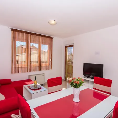 Braco * Трогір