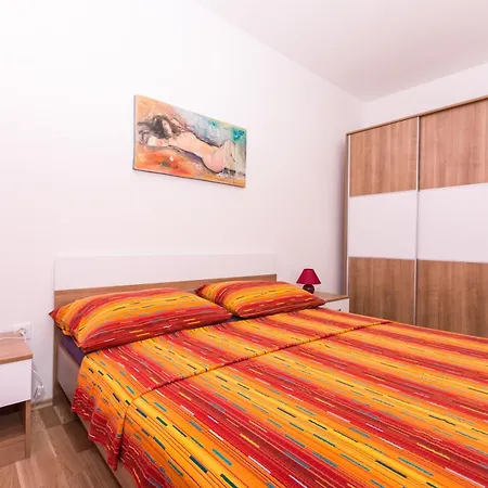 Apartment Braco